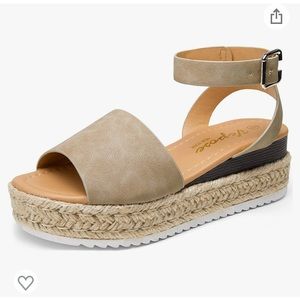Soda Platform Sandals